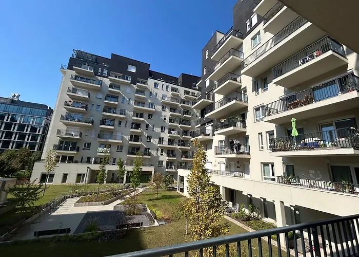 Papay Park Apartments