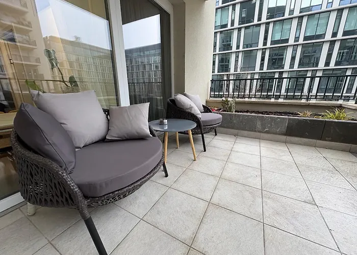 Papay Park Apartments